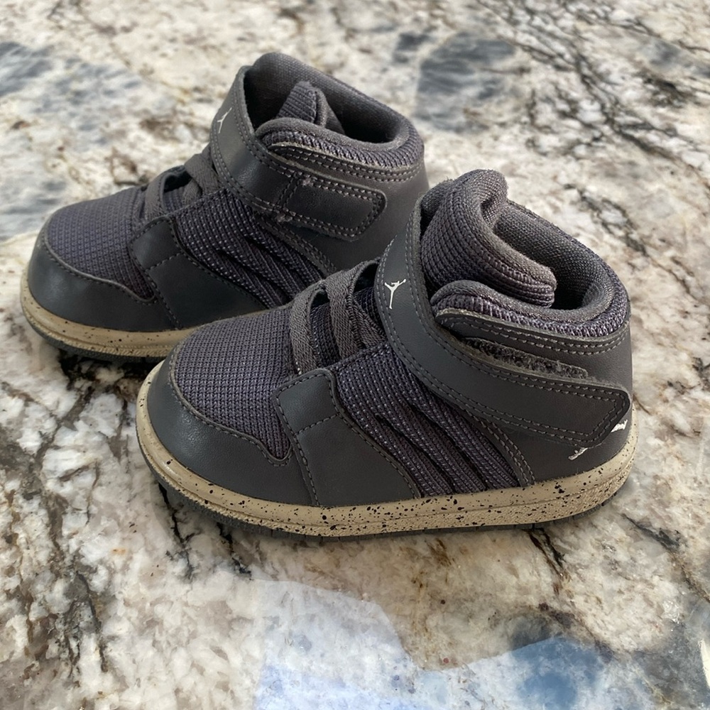 Nike Air Jordan 1 flight